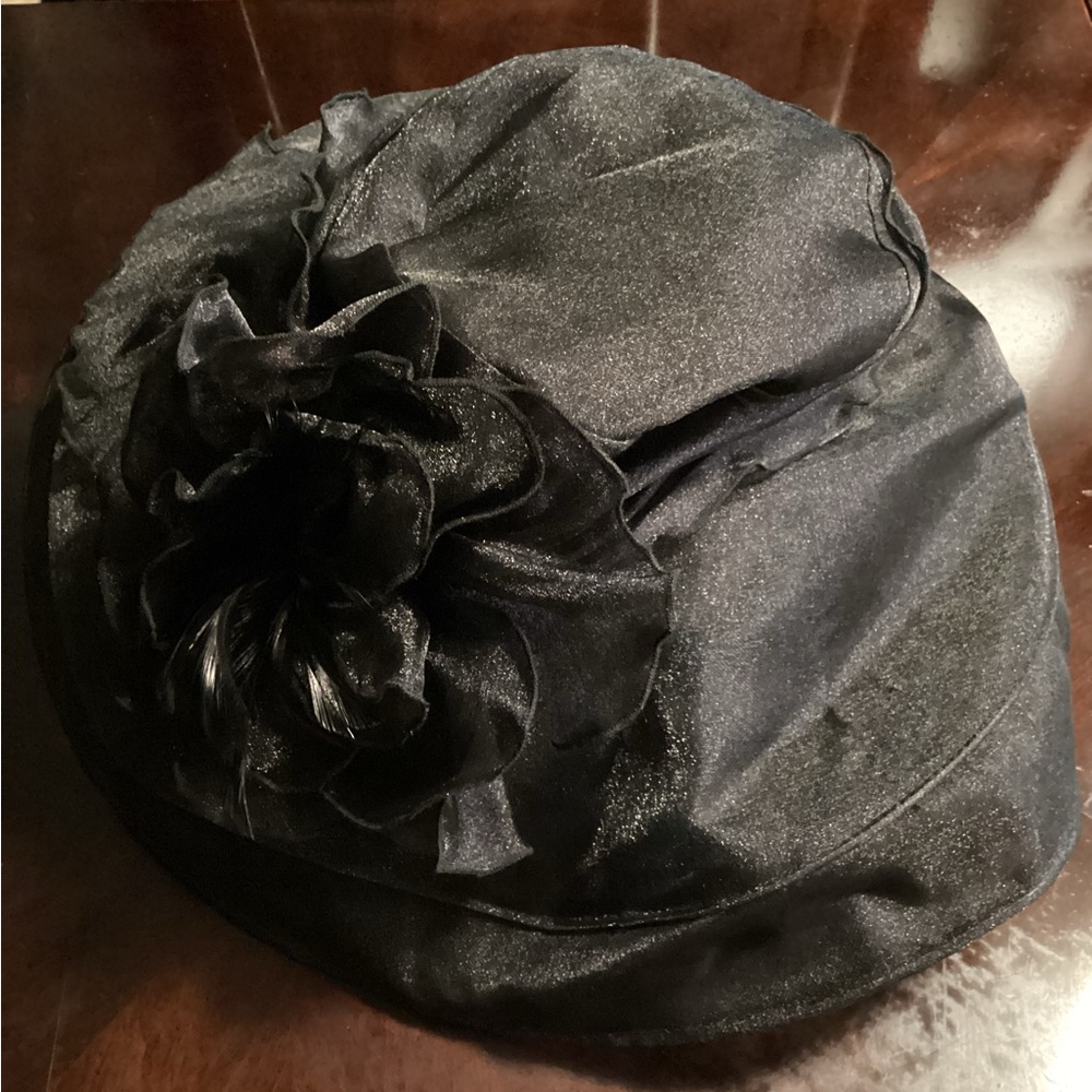 Black Floral Elegant Hat